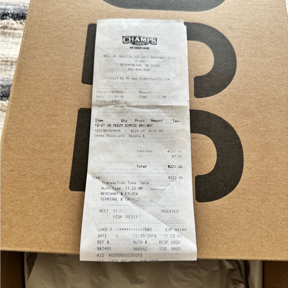 Adidas Yeezy 350 V2 “Static” - Picture 5 of 6